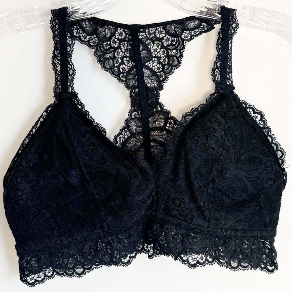 Auden Black Lightly Lined Padded Racerback Bralette with Floral/Leaf Lace